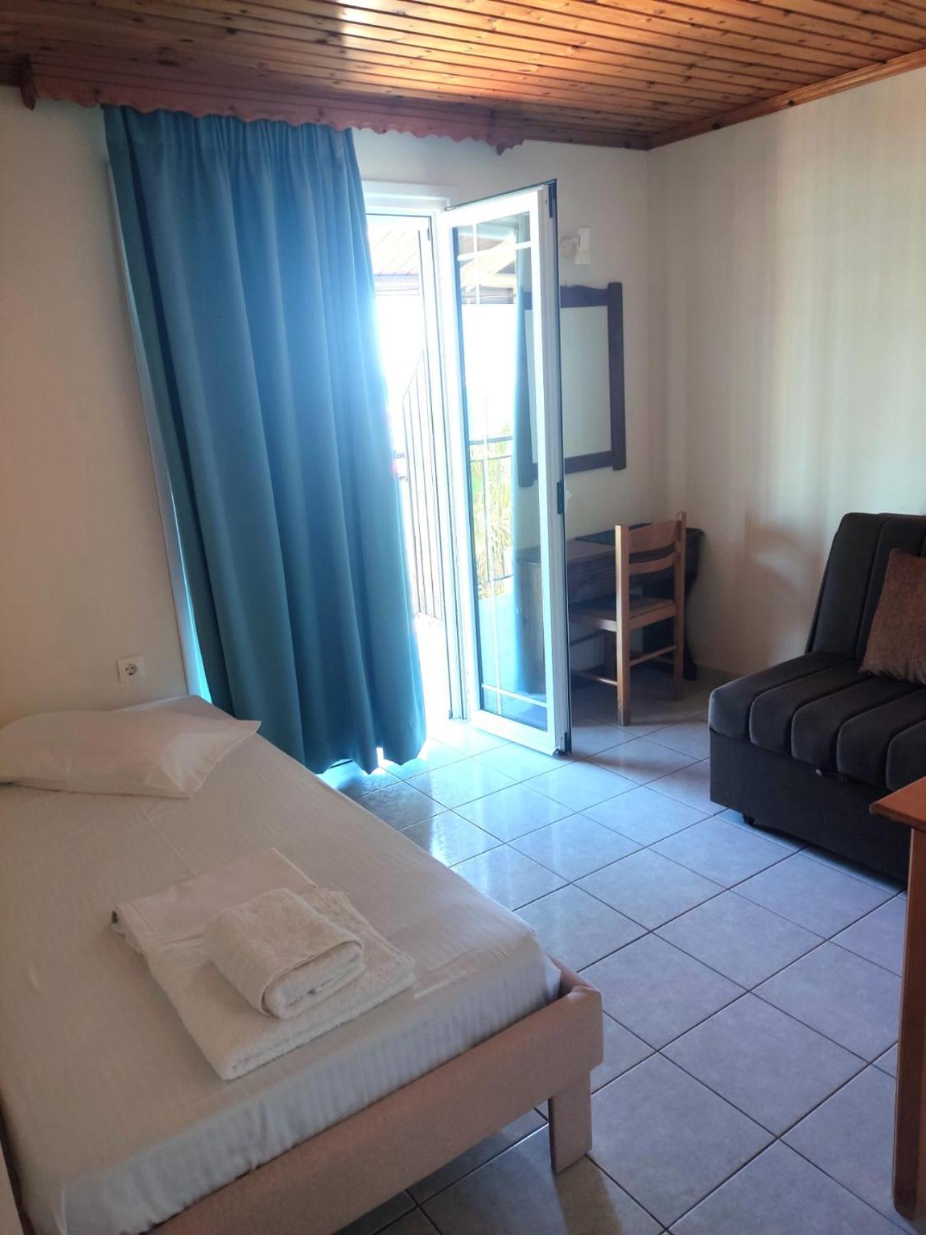 Aggelika Apartments Lithakia  Esterno foto