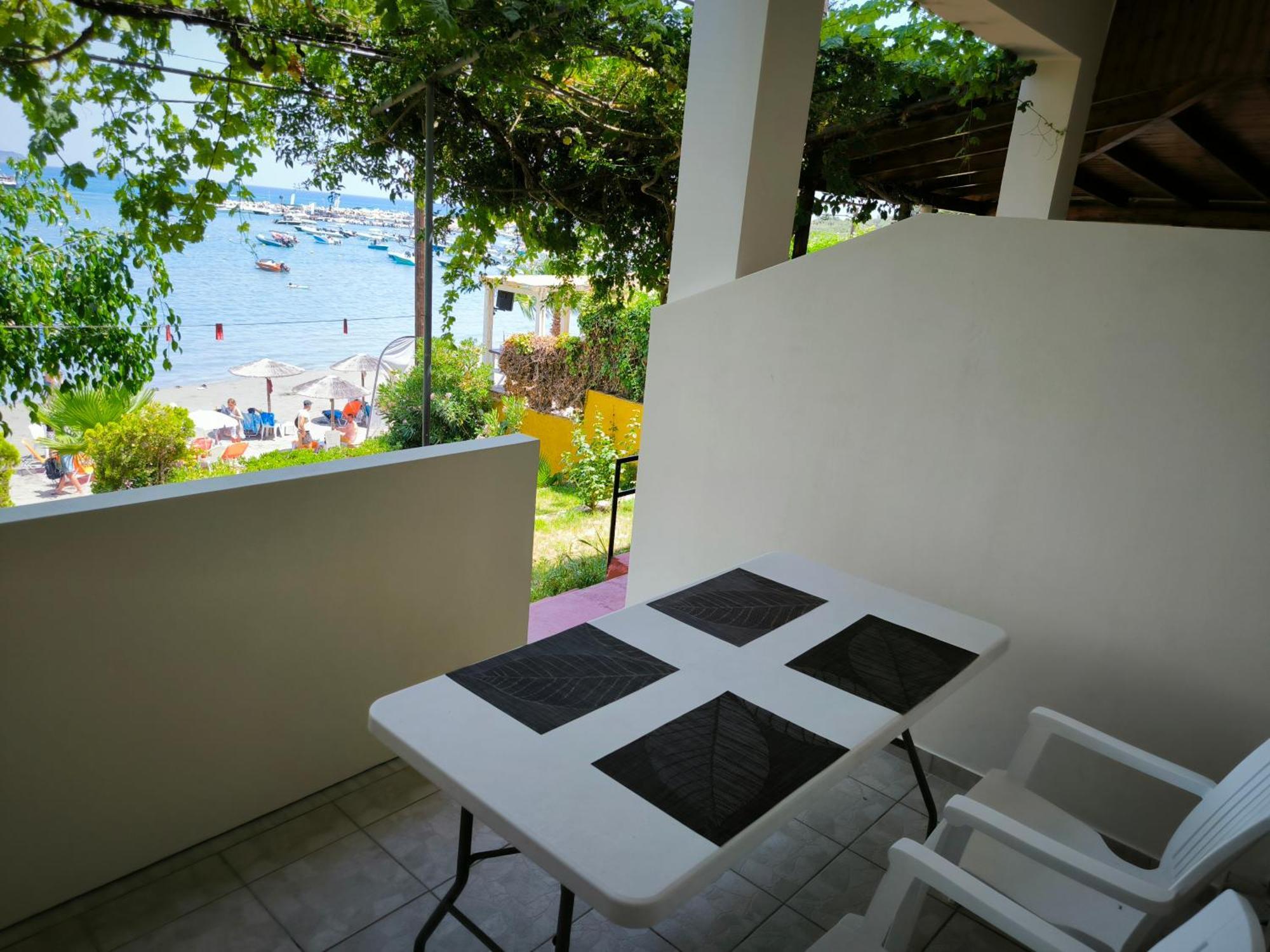 Aggelika Apartments Lithakia  Esterno foto